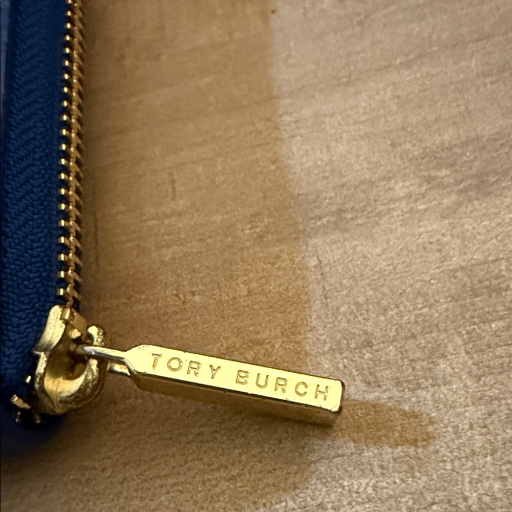 Tory Burch Royal Blue Zip Wallet - Picture 3 of 6
